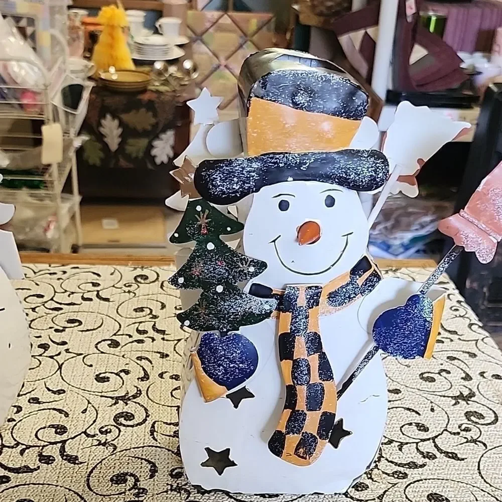 Festive Snowman  Candleholders with Tree Accents